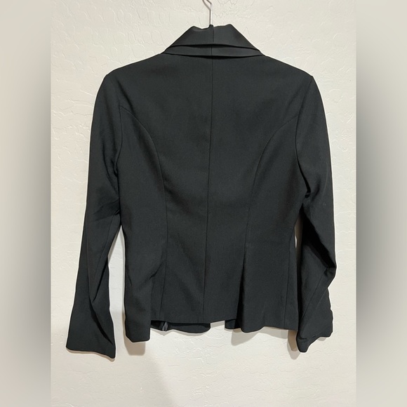 Missguided Black Blazer with Satin Lapels, size 6 - Picture 5 of 6